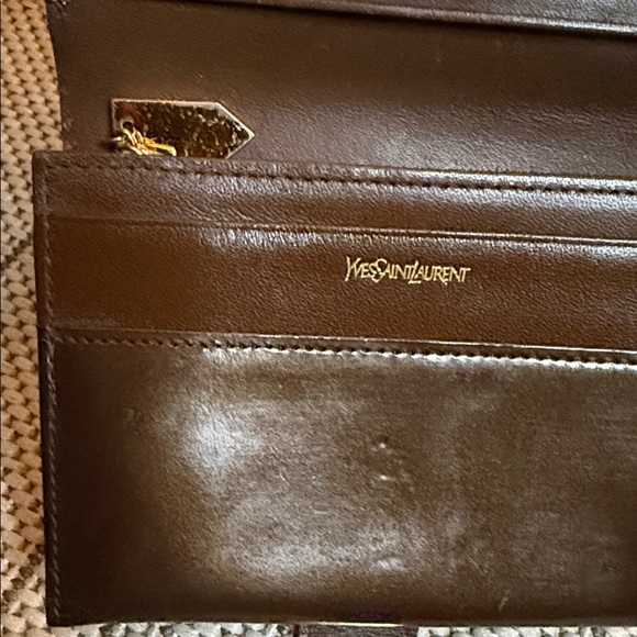 Yves Saint Laurent Brown Wallet with Gold Detail. - Picture 4 of 7